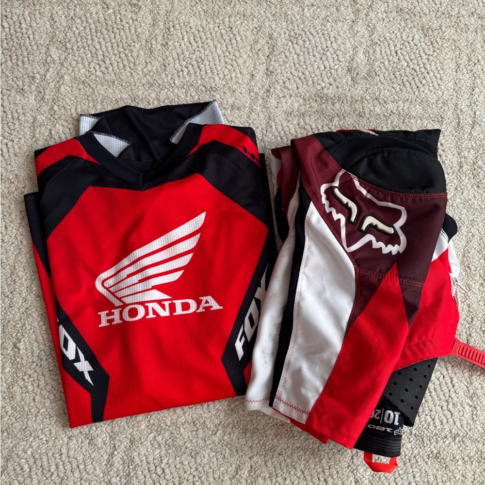 Fox Honda racing matching set, men’s size large.